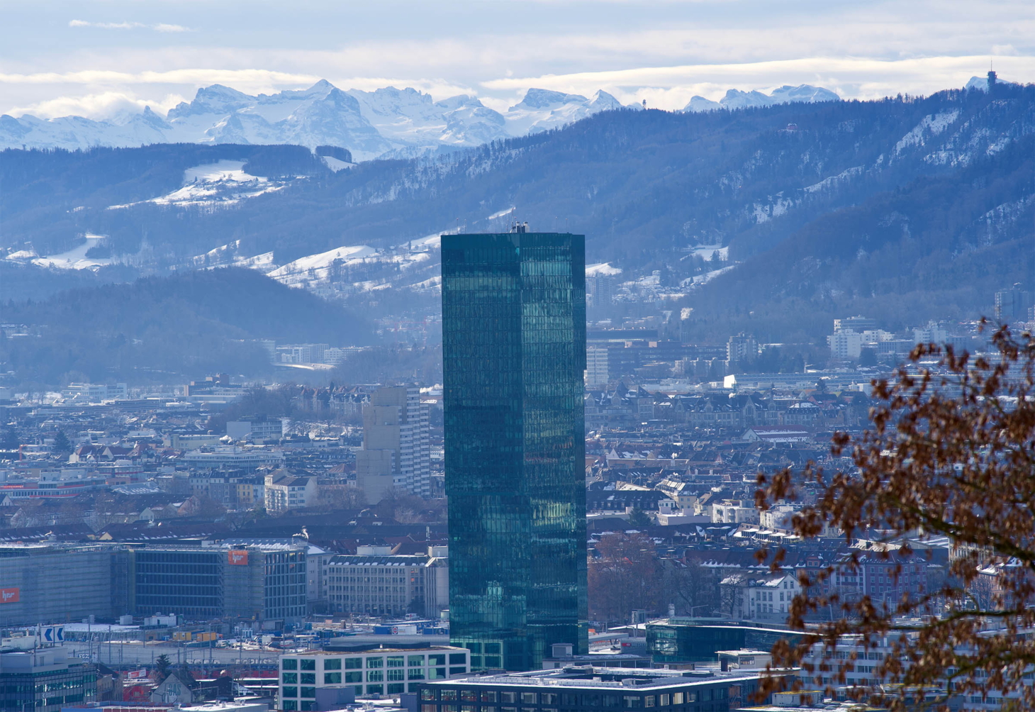 Zurich by the lake